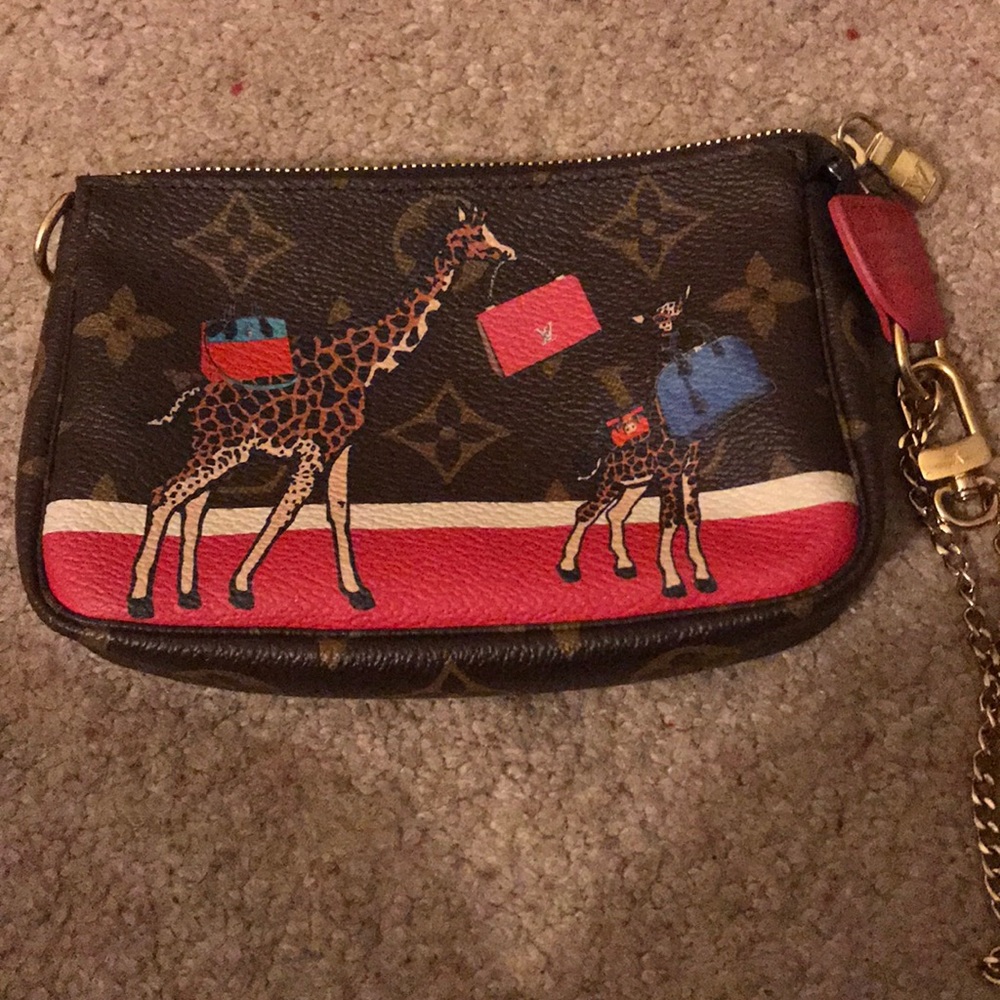 Louis Vuitton giraffe limited edition